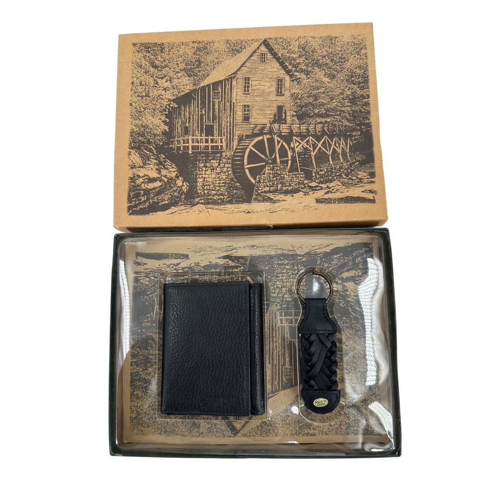 Ash Creek Trading Black Pebbled Leather Trifold Wallet and Keychain Gift Set VTG
